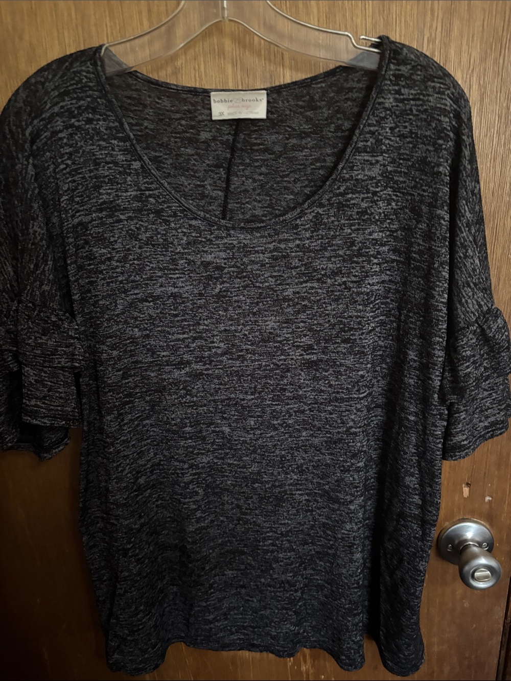 Bobbie Brooks Charcoal Heather Short Sleeve Scoop Top
